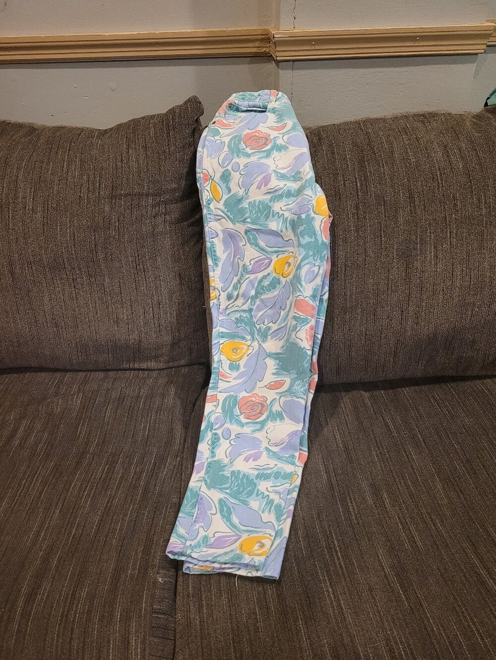 Juniors Size 11 Vintage 80s 90s Floral Tapered Leg Jeans Totally Wild And Fun!
